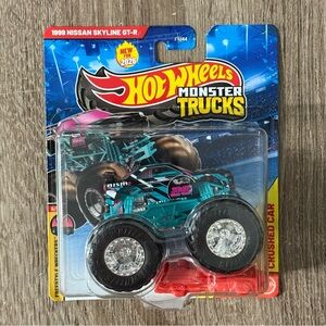 Hot Wheels Monster Truck 1999 Nissan Skyline GT-R NIB